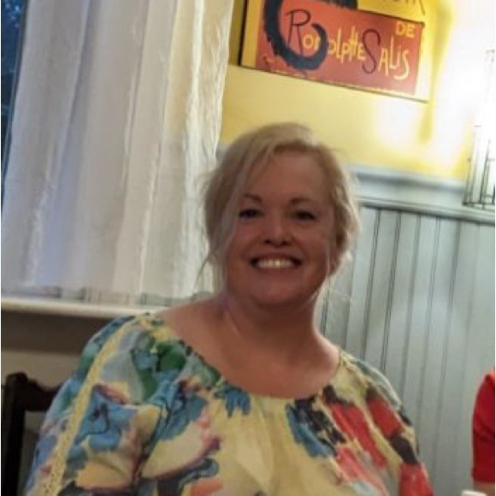 Meet your Posher, Tiffany